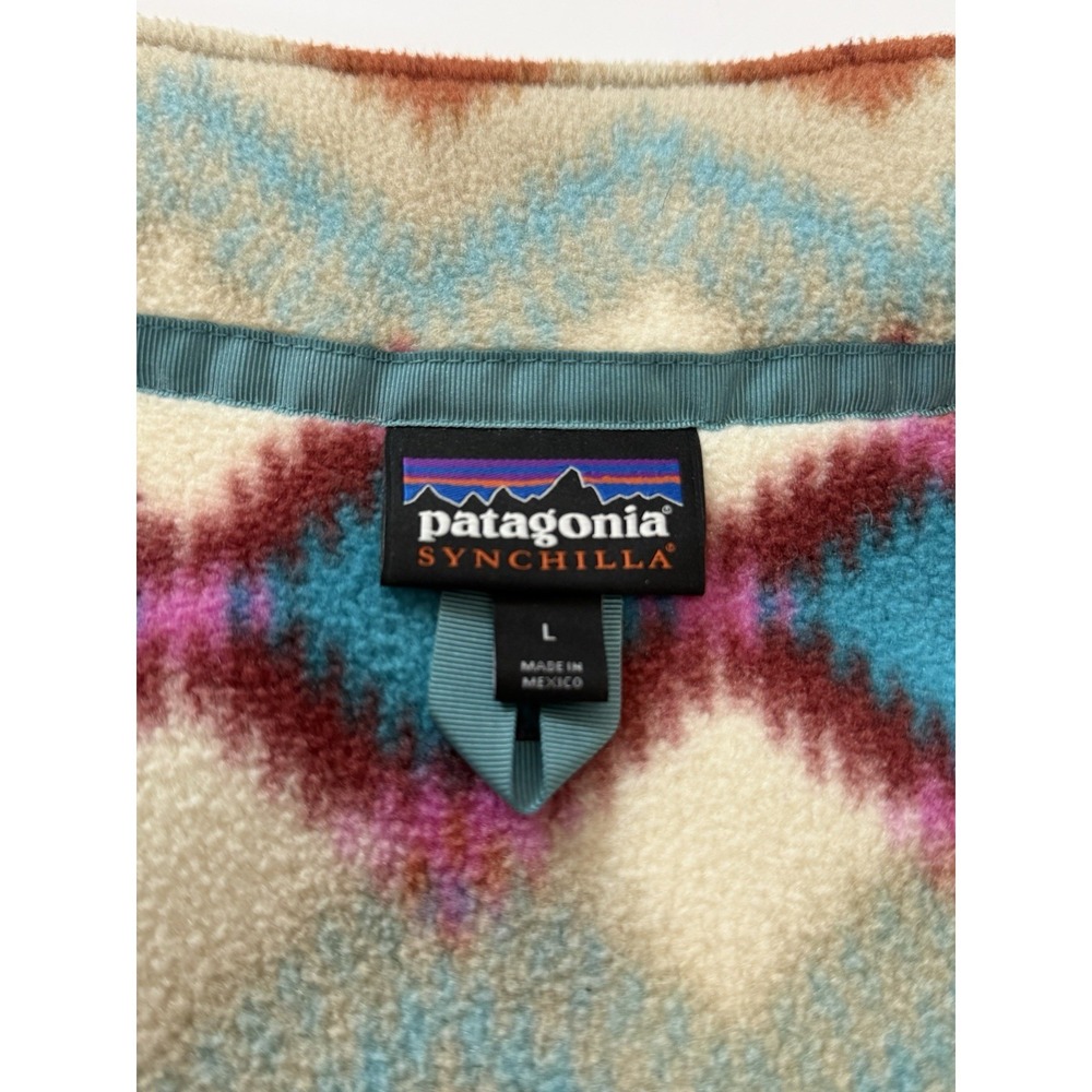 Patagonia Women's Large Snap-T Synchilla Western Aztec Vest Cinder Red Geometric - Picture 8 of 9